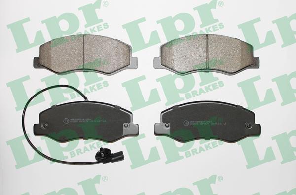 LPR 05P1570 - Тормозные колодки, дисковые, комплект xparts.lv
