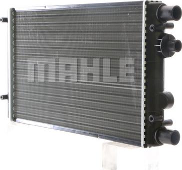 MAHLE CR 632 000S - Radiators, Motora dzesēšanas sistēma xparts.lv