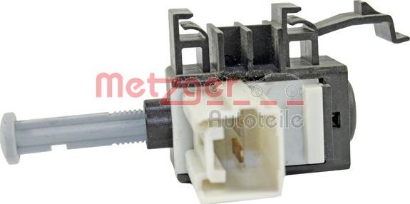 Metzger 0911130 - Switch, clutch control (cruise control) xparts.lv