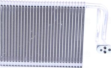Nissens 92327 - Evaporator, air conditioning xparts.lv