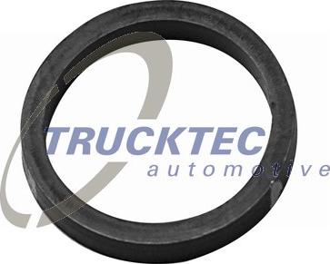 Trucktec Automotive 02.18.068 - Tarpiklis, alyvos aušintuvas xparts.lv