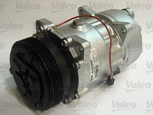 Valeo 813808 - Kompresors, Gaisa kond. sistēma xparts.lv