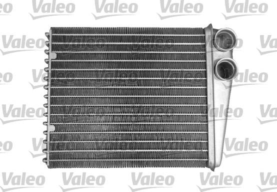 Valeo 812382 - Радиатор, охлаждение двигателя xparts.lv