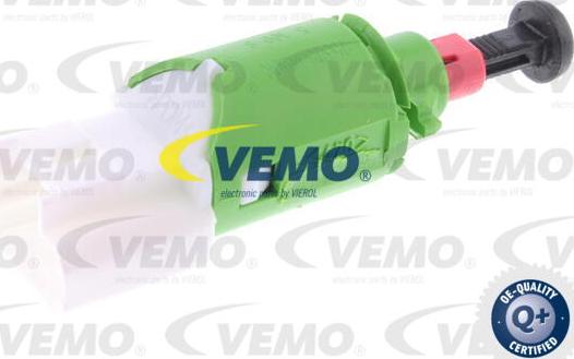 Vemo V46-73-0055 - Выключатель, привод сцепления (Tempomat) xparts.lv