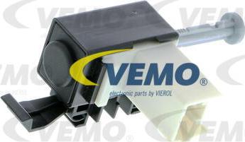 Vemo V40-73-0065 - Выключатель, привод сцепления (Tempomat) xparts.lv