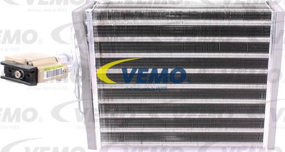 Vemo V10-65-0014 - Iztvaikotājs, Gaisa kondicionēšanas sistēma xparts.lv