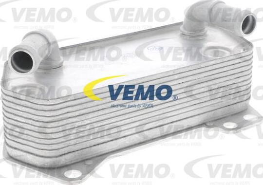 Vemo V10-60-0008 - Масляный радиатор, двигательное масло xparts.lv