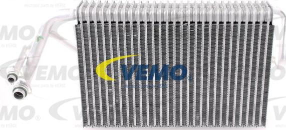 Vemo V30-65-0017 - Iztvaikotājs, Gaisa kondicionēšanas sistēma xparts.lv
